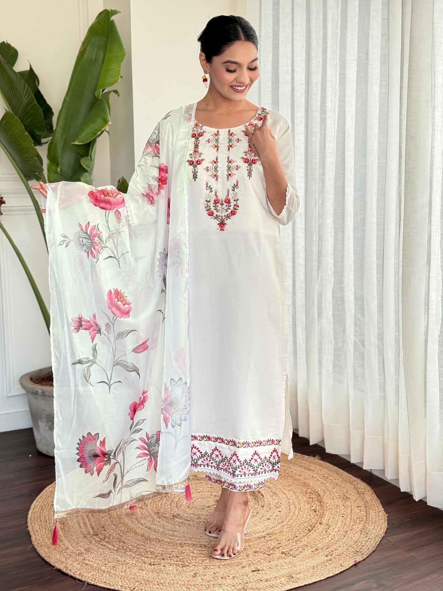 Women White Designer Embroidered Straight Kurta Set