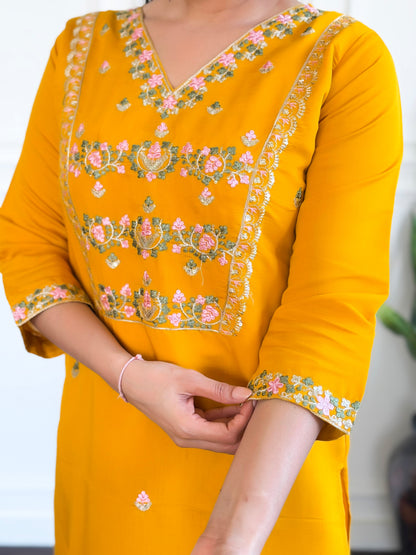 Women Etheric Yellow Chanderi Plain Kurta Set